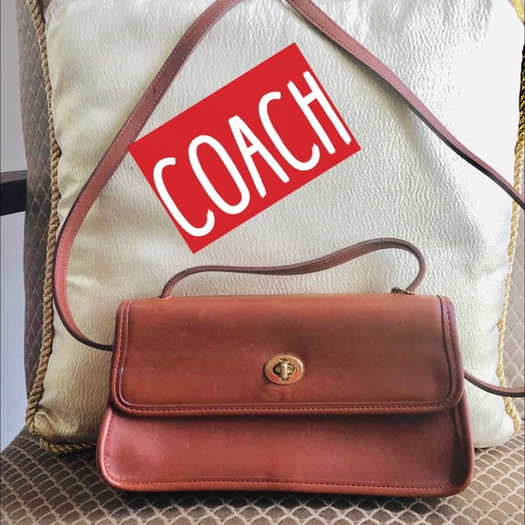 Coach Handbags - Coach 🆕Vintage🆕 Carmel brown excellent condition